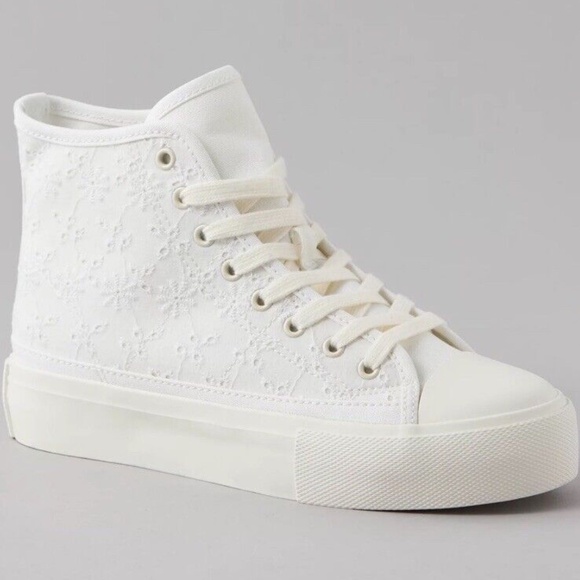 AE Eyelet High-Top Platform Sneaker - Picture 1 of 5